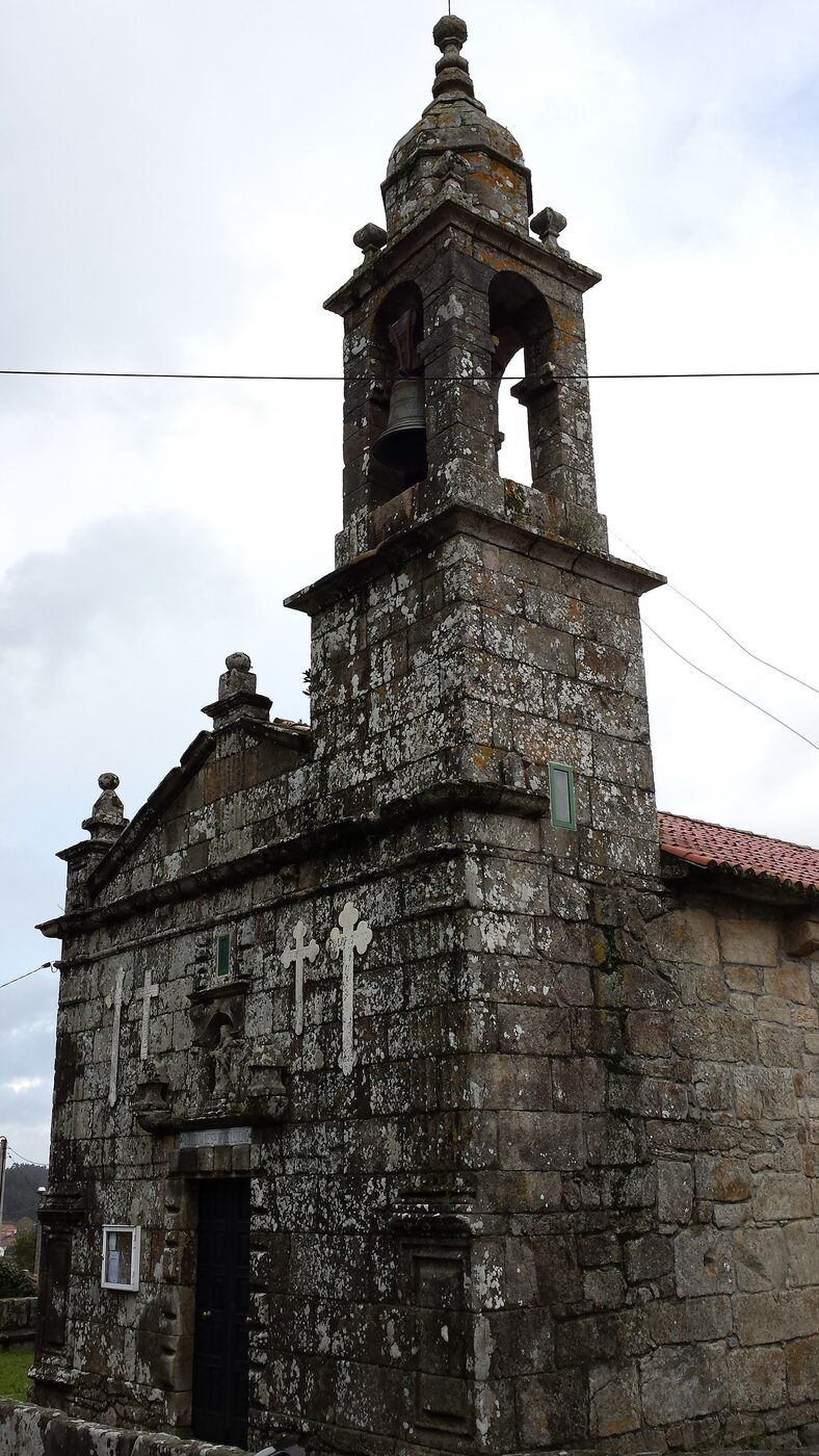 Igrexa de Santa María de Leroño en Rois