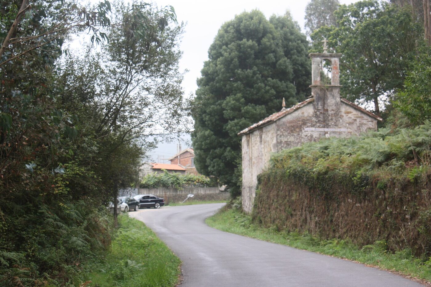 Capela de Santo Antón e As Neves do Bosque en A Carballa