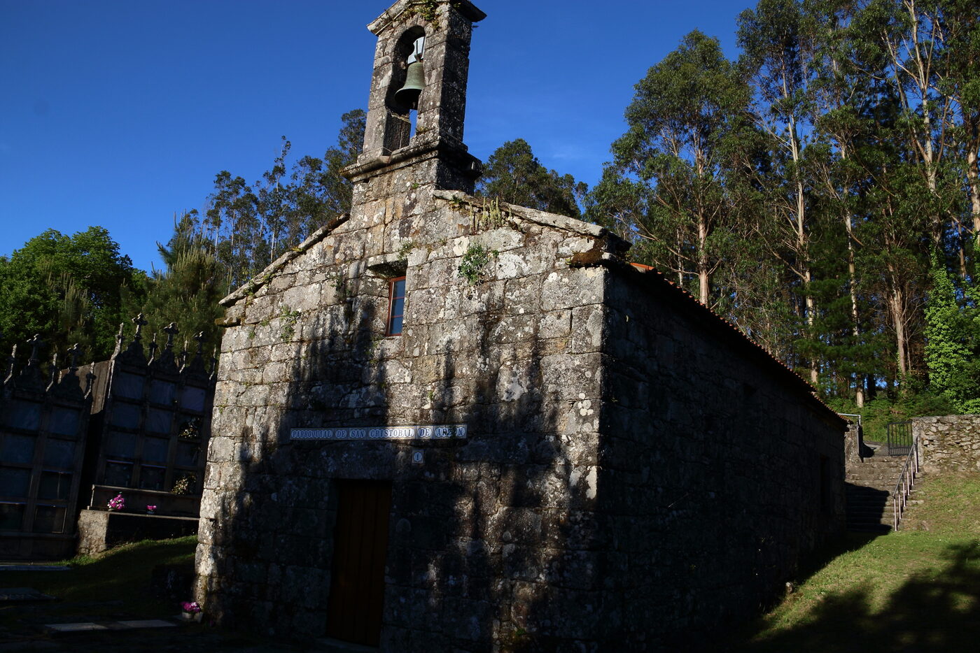 Igrexa de San Cristovo de Arzón en Negreira