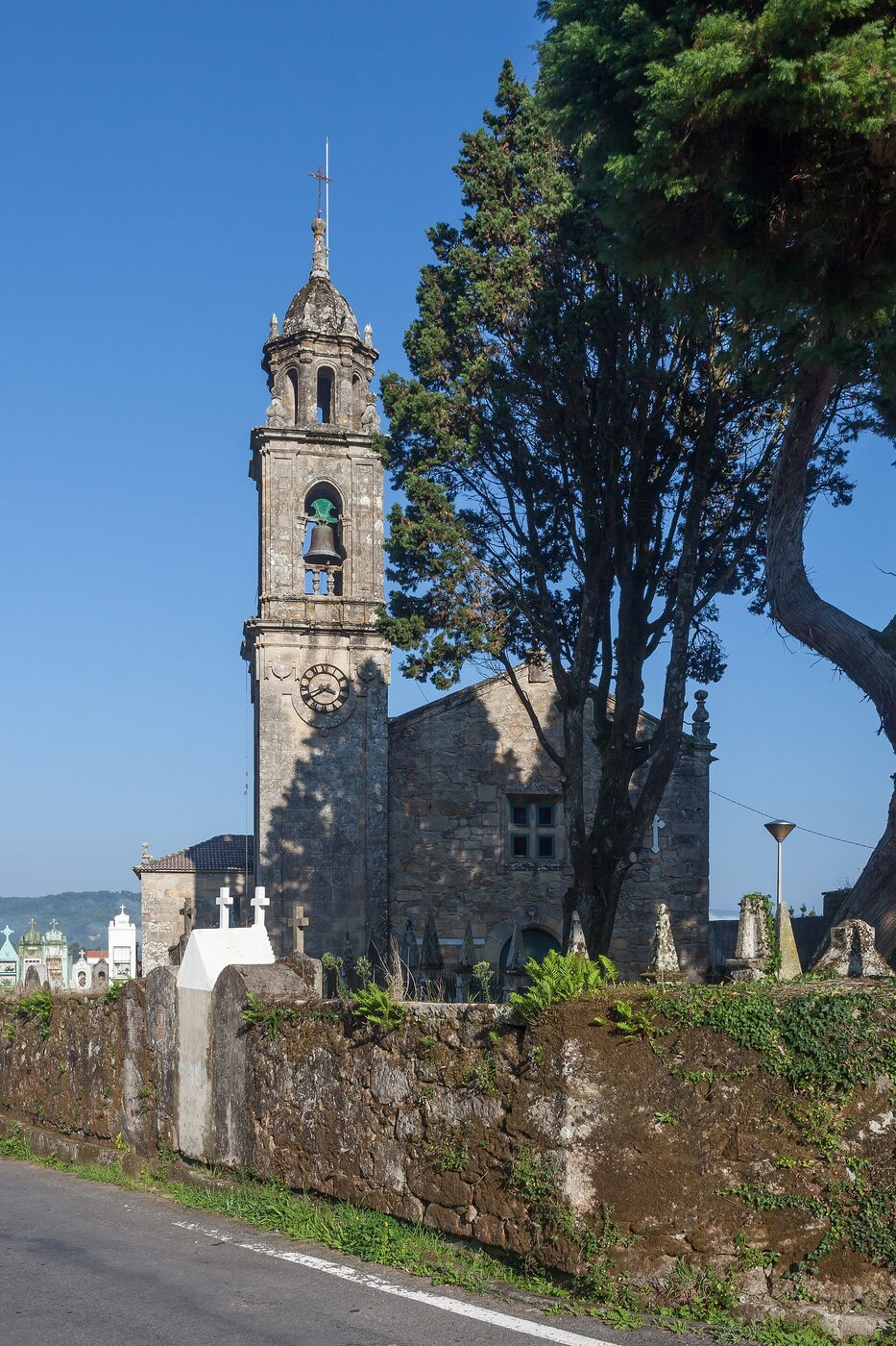 Igrexa de San Xoán do Freixo de Sabardes en Outes