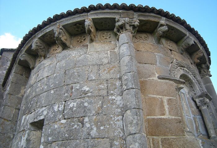 Igrexa de San Miguel de Moreira