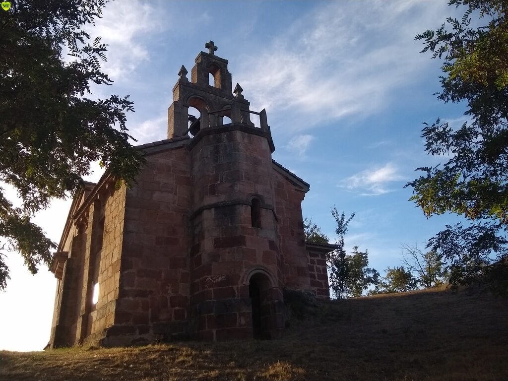 Iglesia de Santiago Apóstol en Pomar de Valdivia