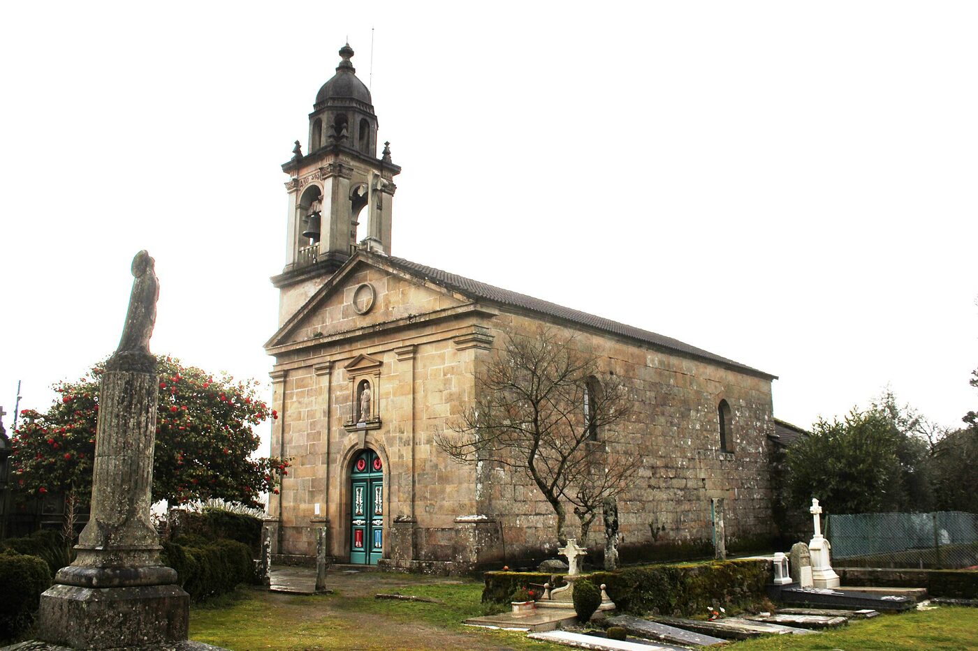 Igrexa de San Salvador de Setecoros en Valga