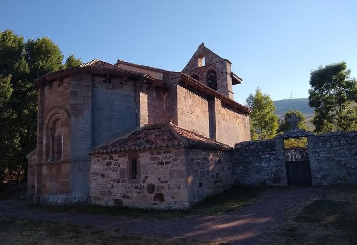 Iglesia Romanica de Santa Maria la Real