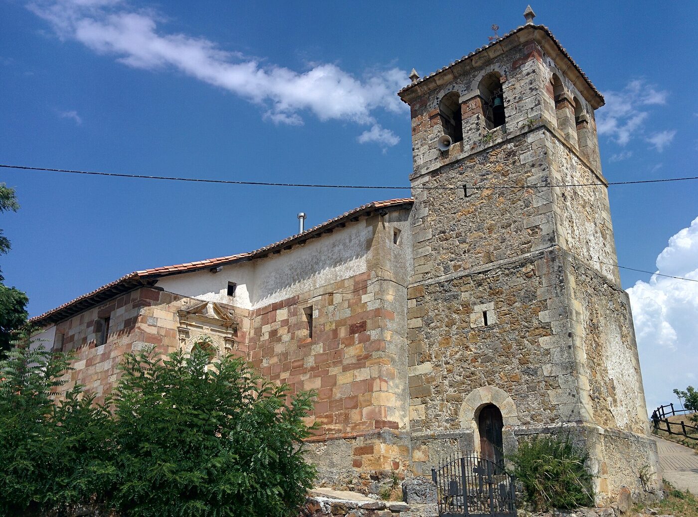 San Andrés Apóstol en Cervera de Pisuerga