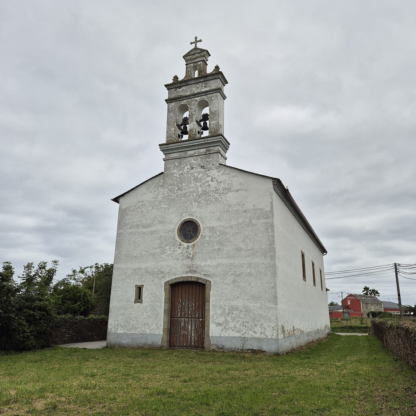 Igrexa de San Lourenzo de Vilaframil en Ribadeo