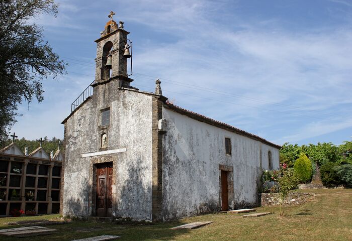 Igrexa de San Xoán de Fontes Rosas