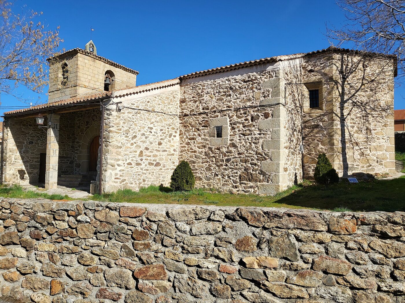 Iglesia Nuestra Señora de los Ángeles en San Juan de Gredos