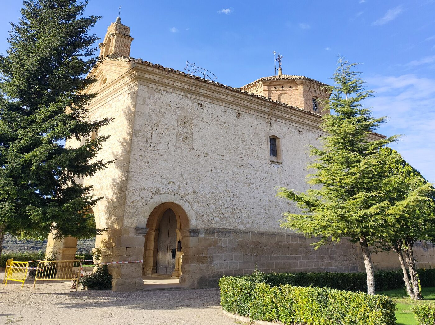 Ermita de Nª Sª del Buen Suceso en Valdealgorfa