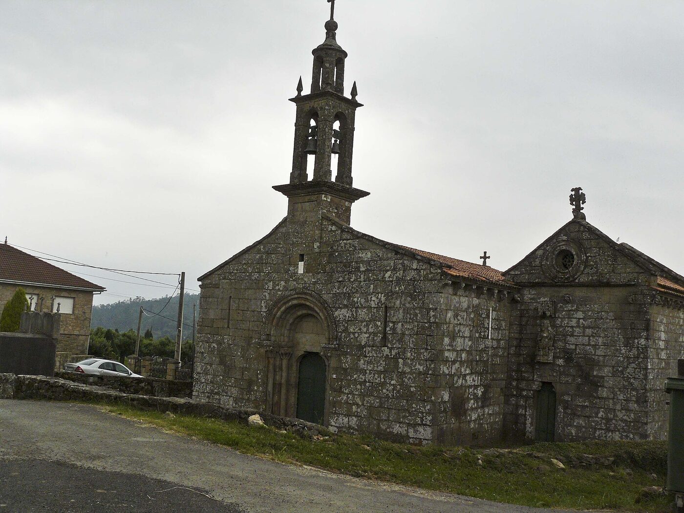 Igrexa de San Pedro de Ansemil en Silleda