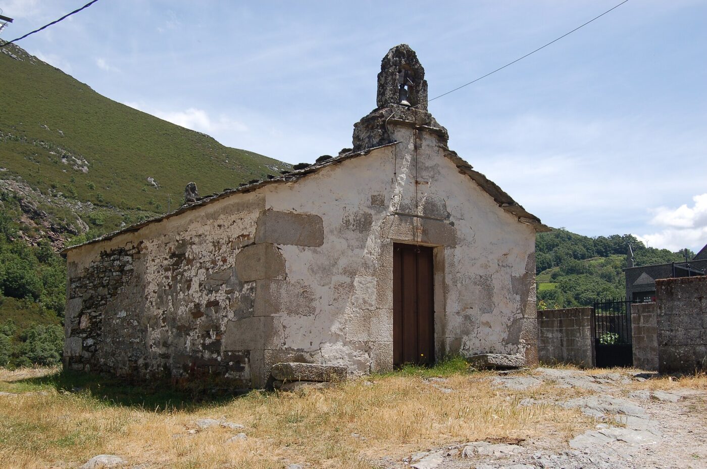 Capela de San Xoán de Hedrada en Vilariño de Conso