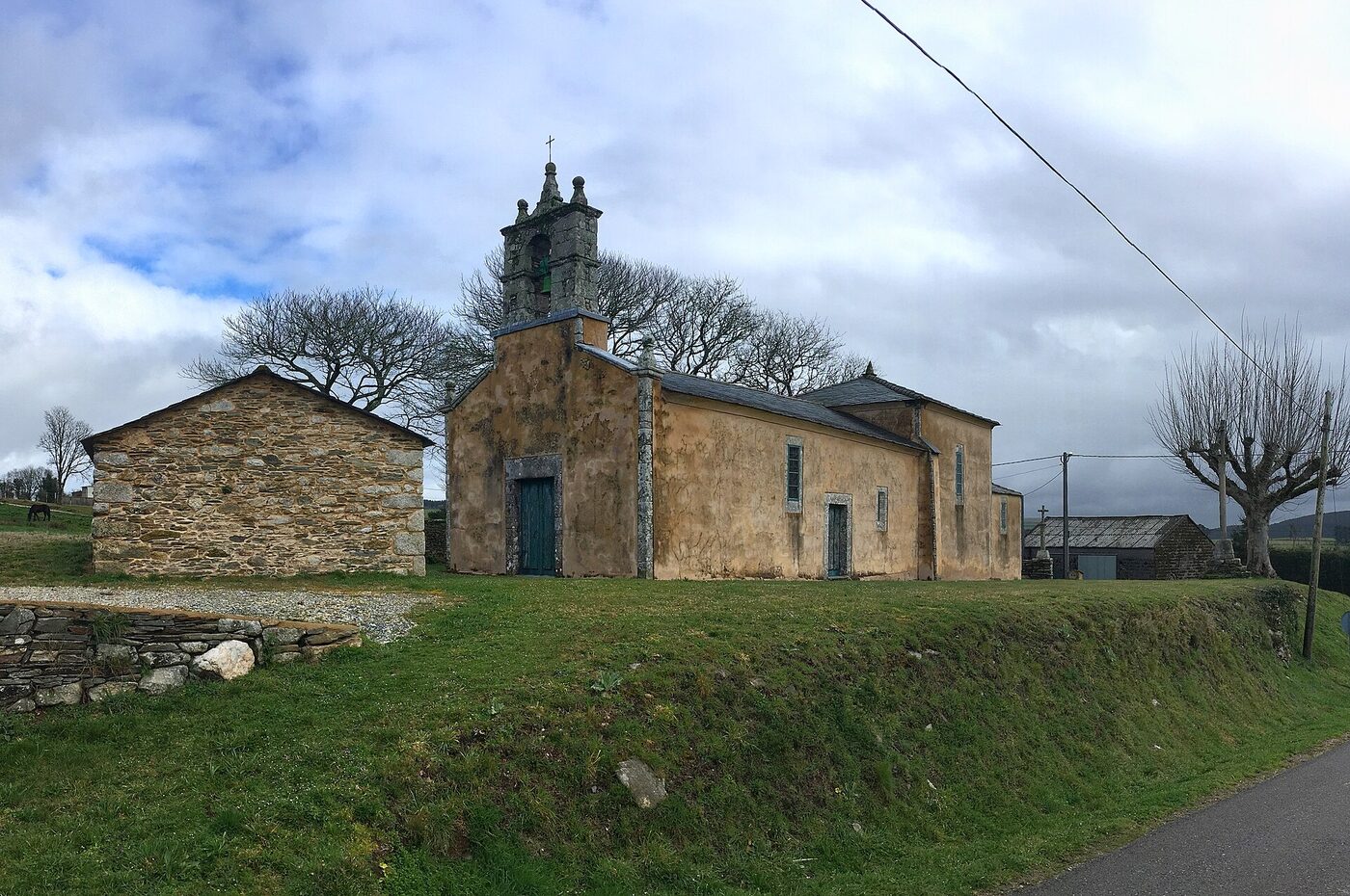 Igrexa de Santa María Madanela de Fanoi en Abadín