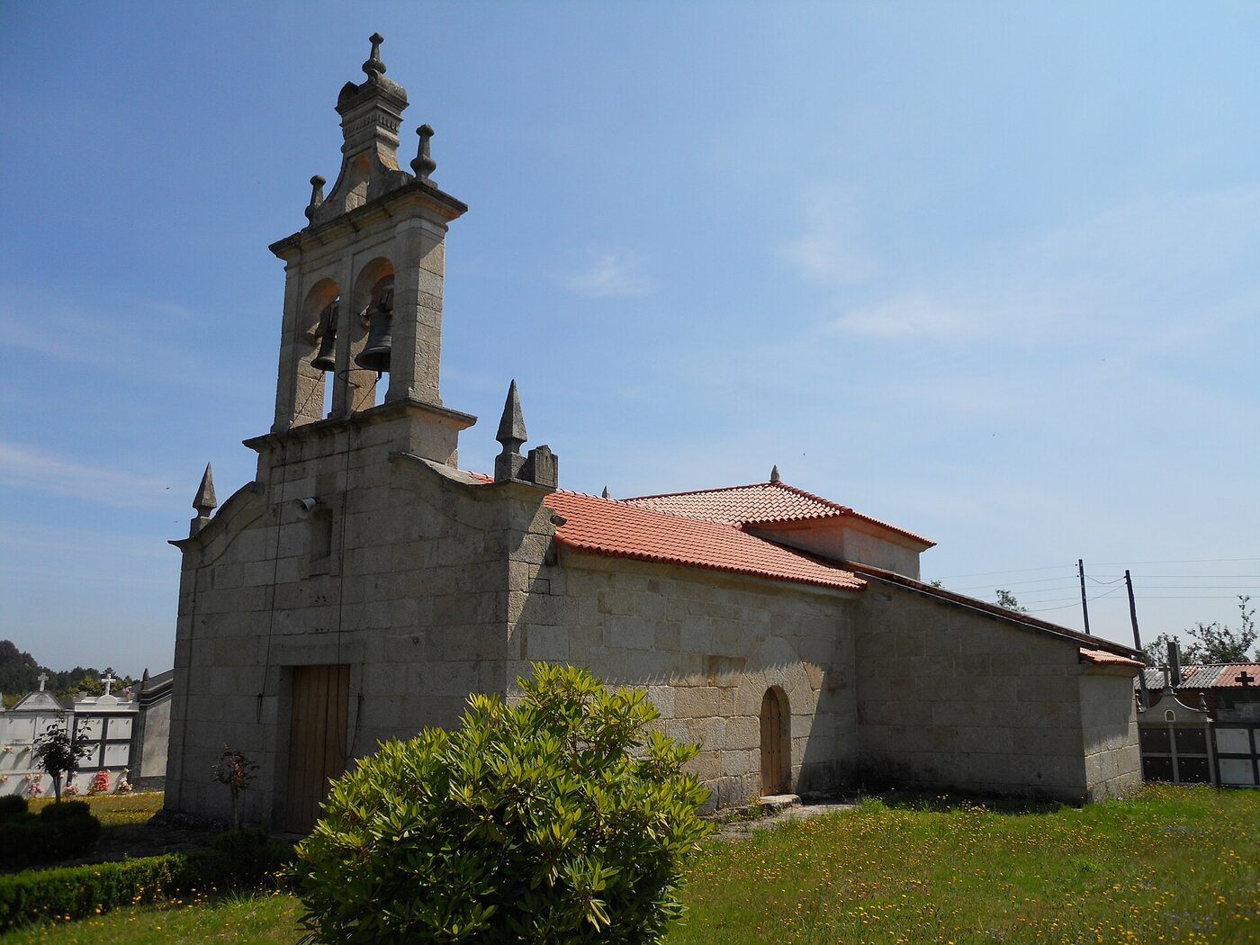 Igrexa de Santa Mariña do Castro de Amarante en Antas de Ulla