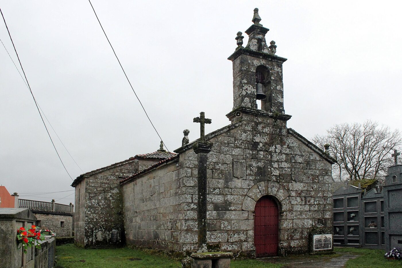 Igrexa de San Fiz de Amarante en Antas de Ulla