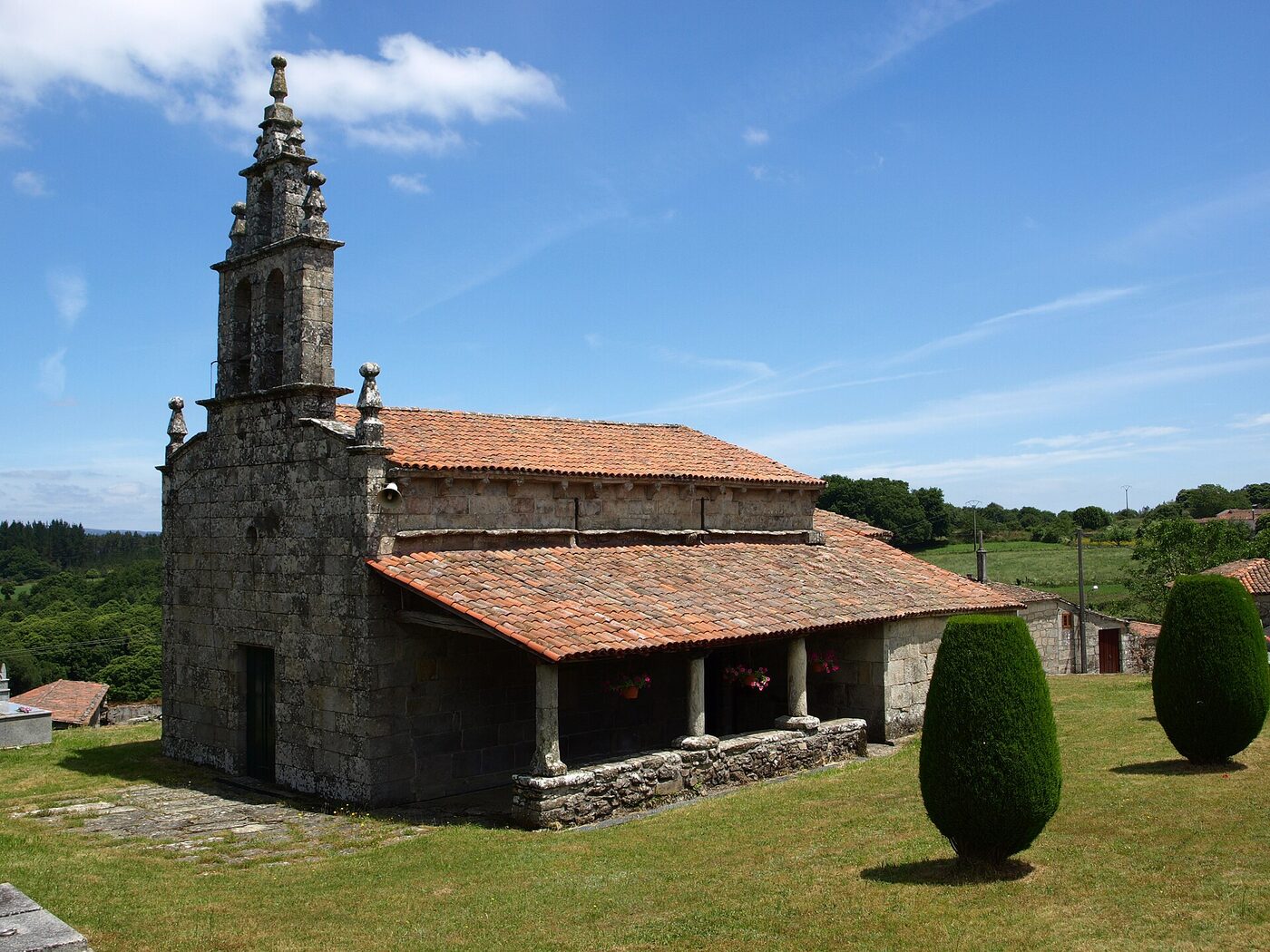 Igrexa de Santiago de Amoexa en Antas de Ulla