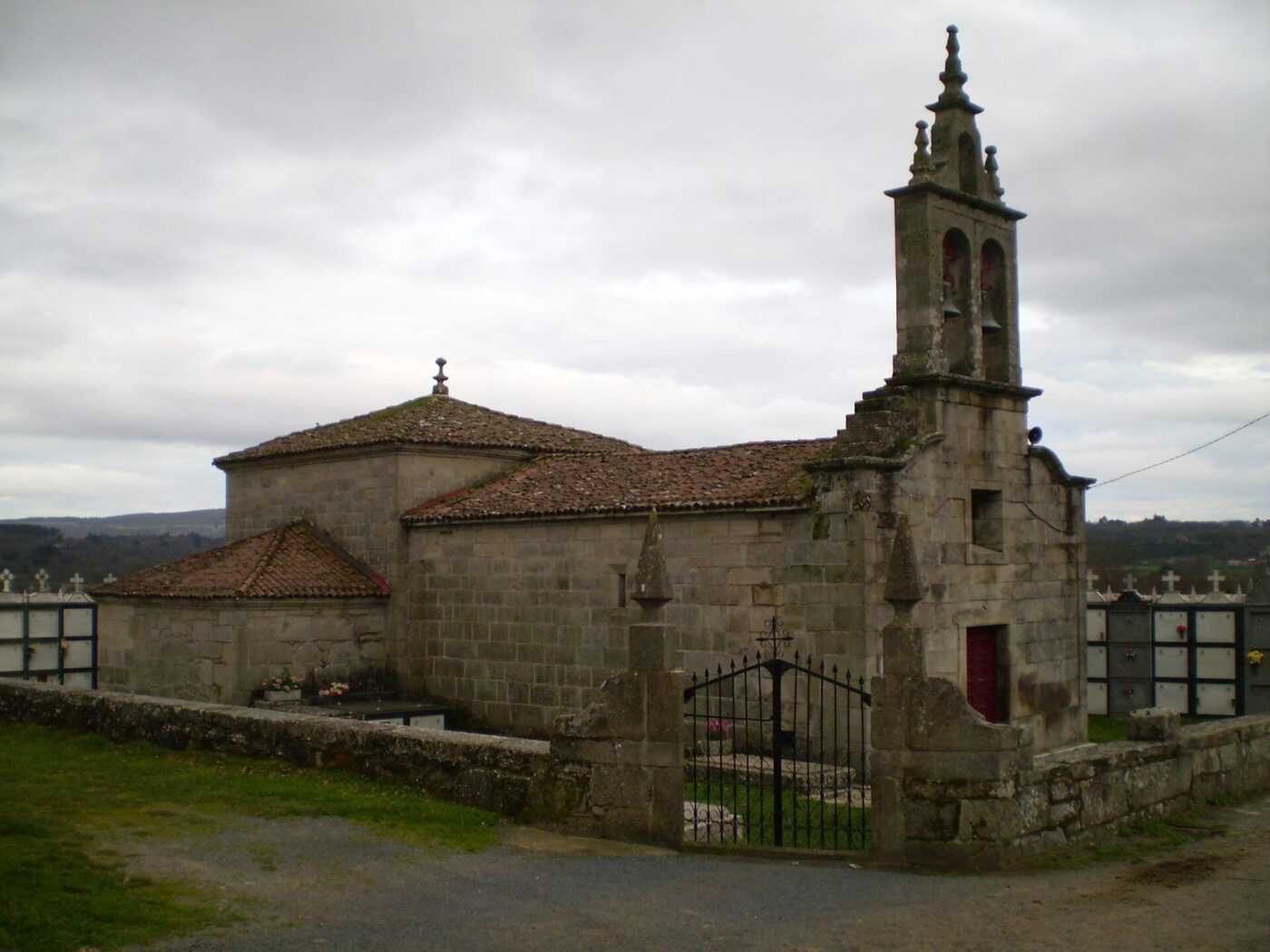 Igrexa de Santa María de Casa de Naia en Antas de Ulla
