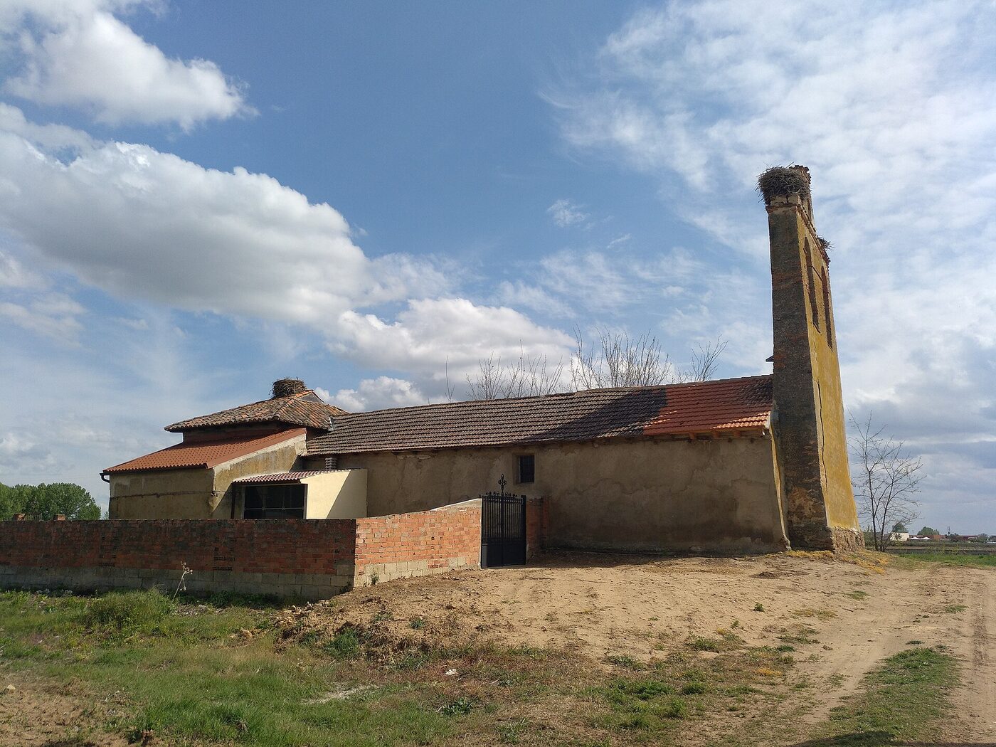 Iglesia de Lordemanos en Cimanes de la Vega