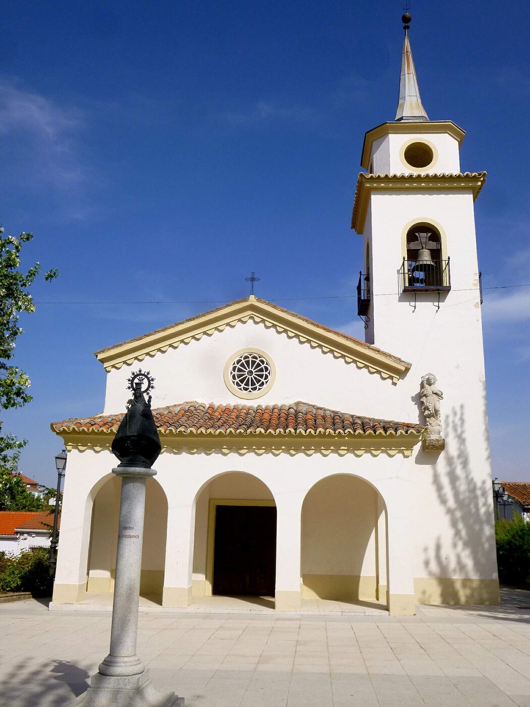 Iglesia de Nuestra Señora de Covadonga en Navas de San Antonio