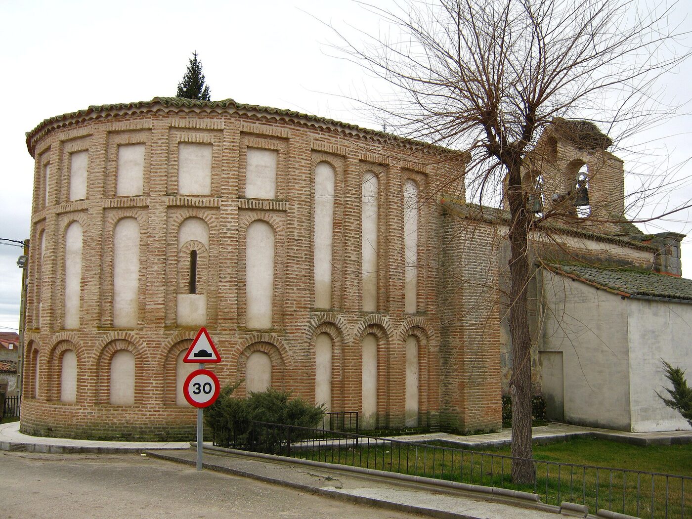 Iglesia de San Juan ante Portam Latinam en Coca de Alba