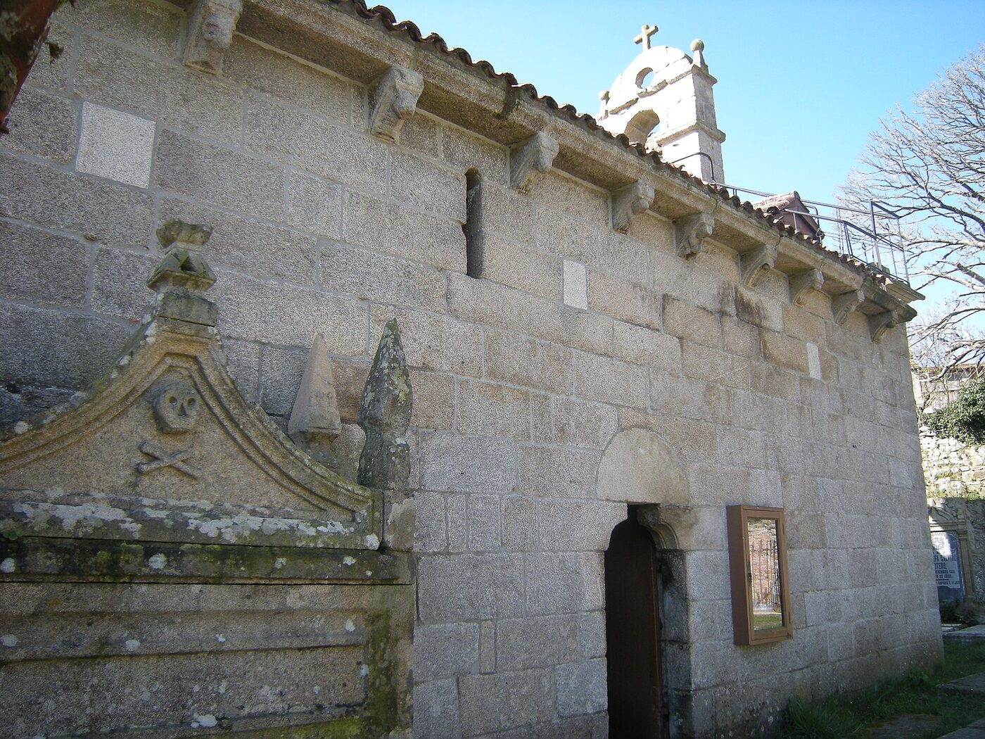 Igrexa de San Vicente de Rodeiro en Rodeiro