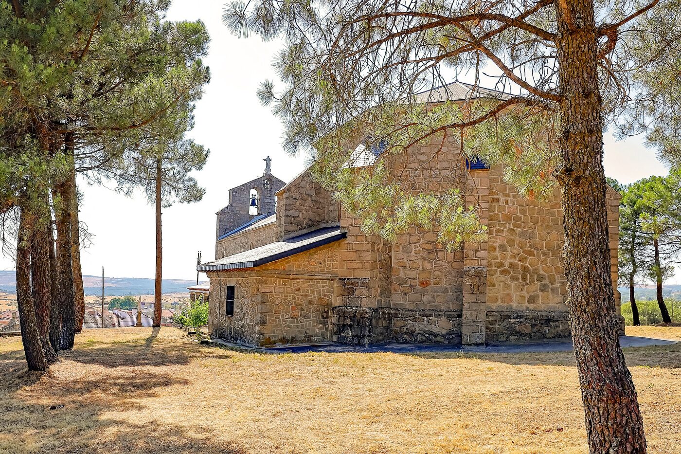 Iglesia de Nuestra Señora de la Asunción (s.XV) en Navalperal de Pinares