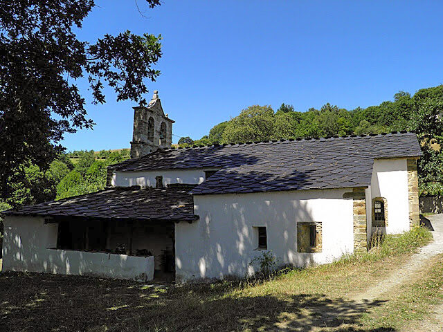 Iglesia de San Juan de Villaverde en Allande