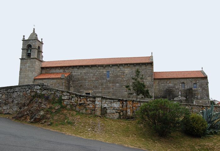 Igrexa de Santa María de Adina