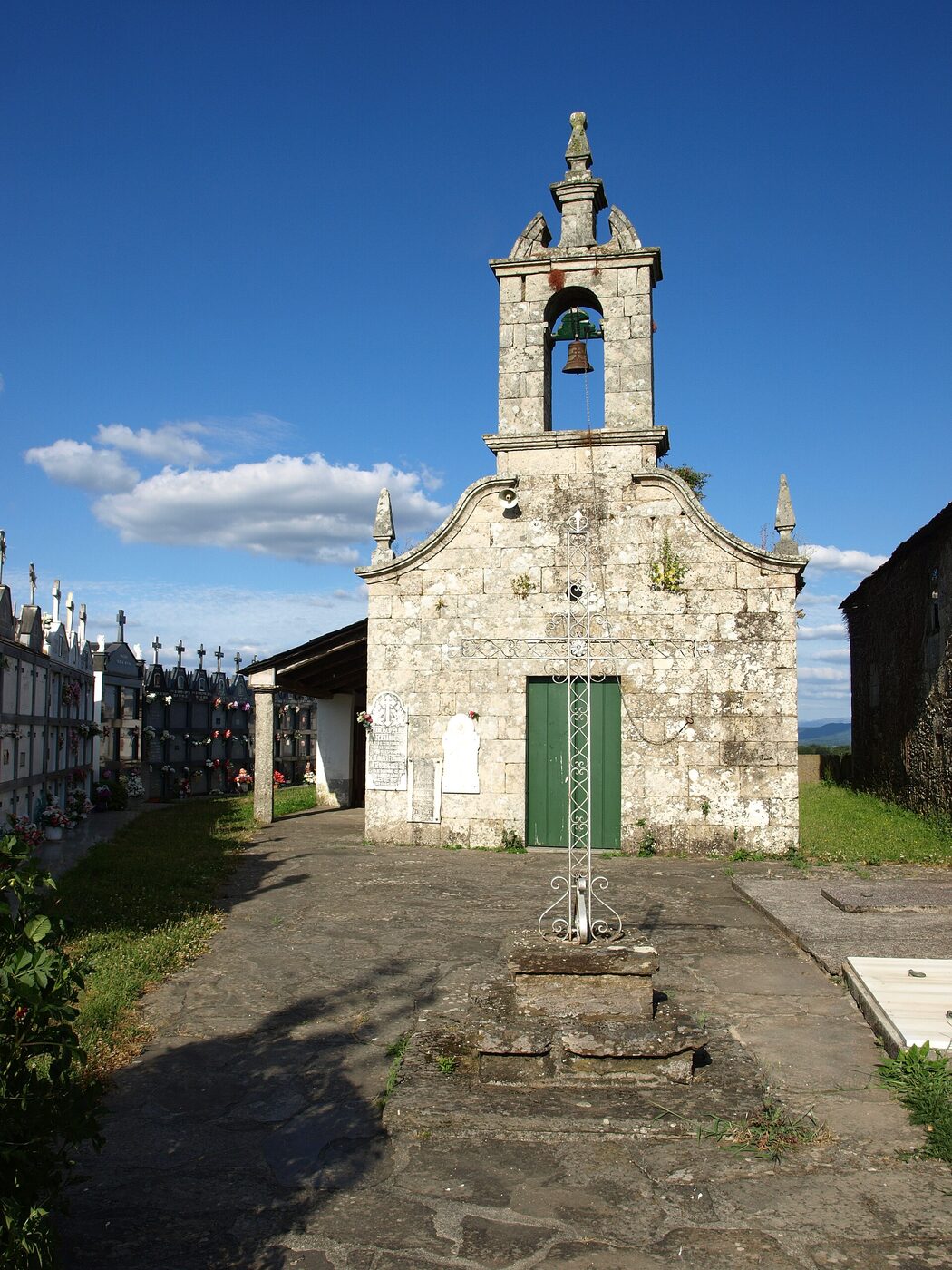 Igrexa de San Lourenzo de Fiz de Rozas en Portomarín
