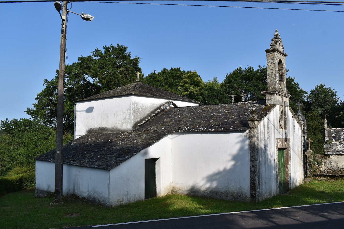 Igrexa de San Xiao de Támoga en Cospeito
