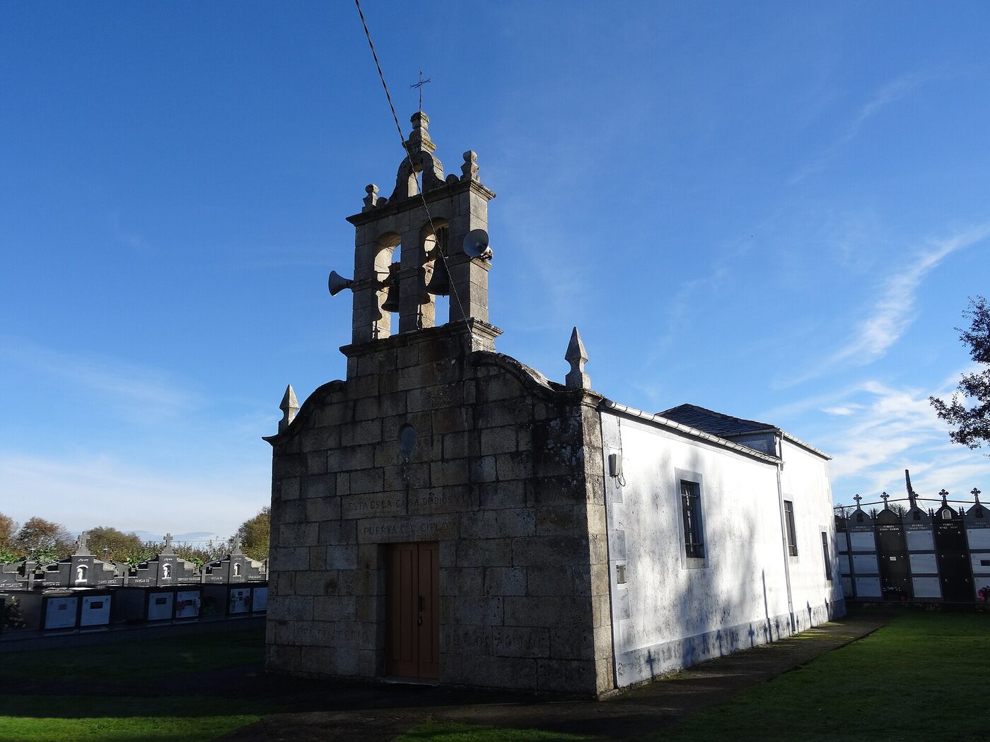 Igrexa de San Cristovo de Donalbai en Begonte