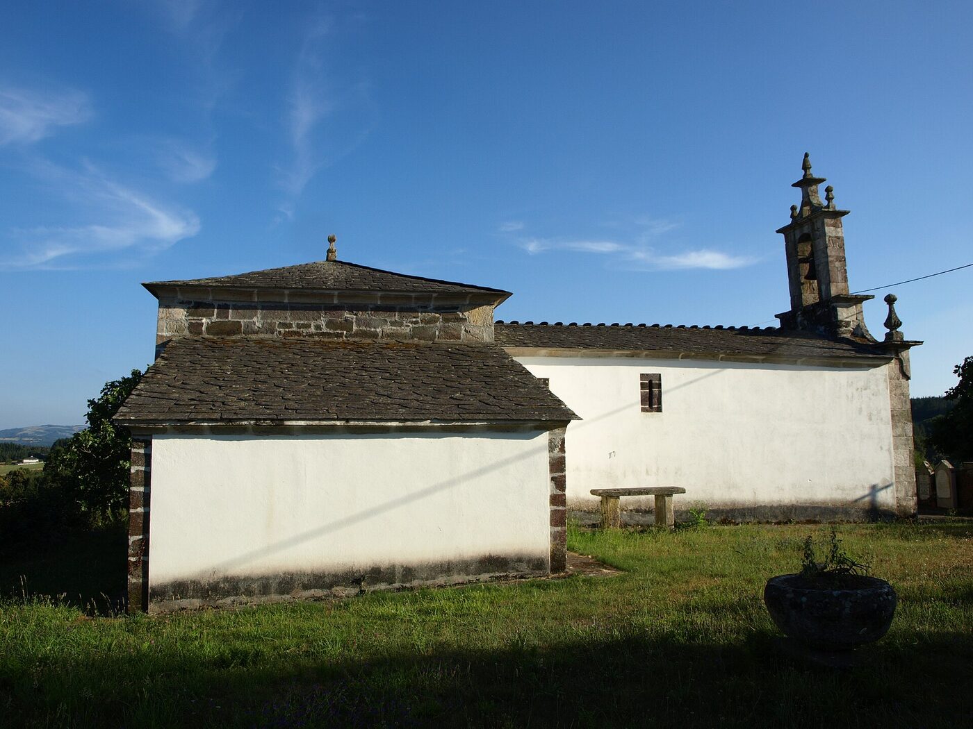 Igrexa de San Xulián de Caborrecelle en Portomarín