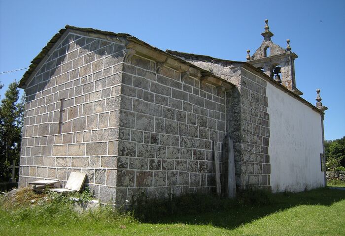 Igrexa de San Miguel de Paradela