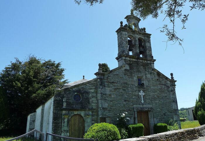 Igrexa de Santa María de Luaces