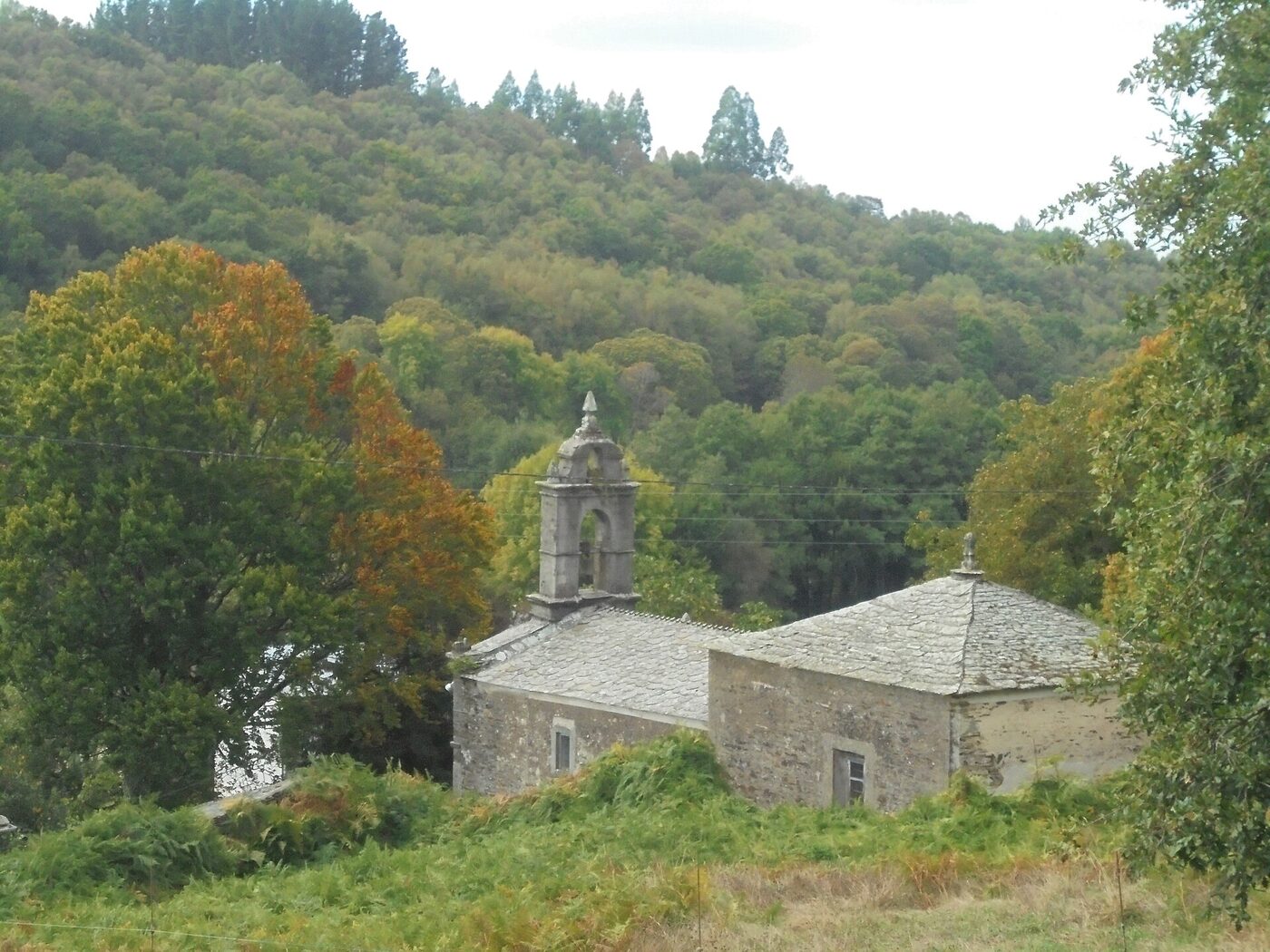 Igrexa de San Cosme de Gondel en Pol