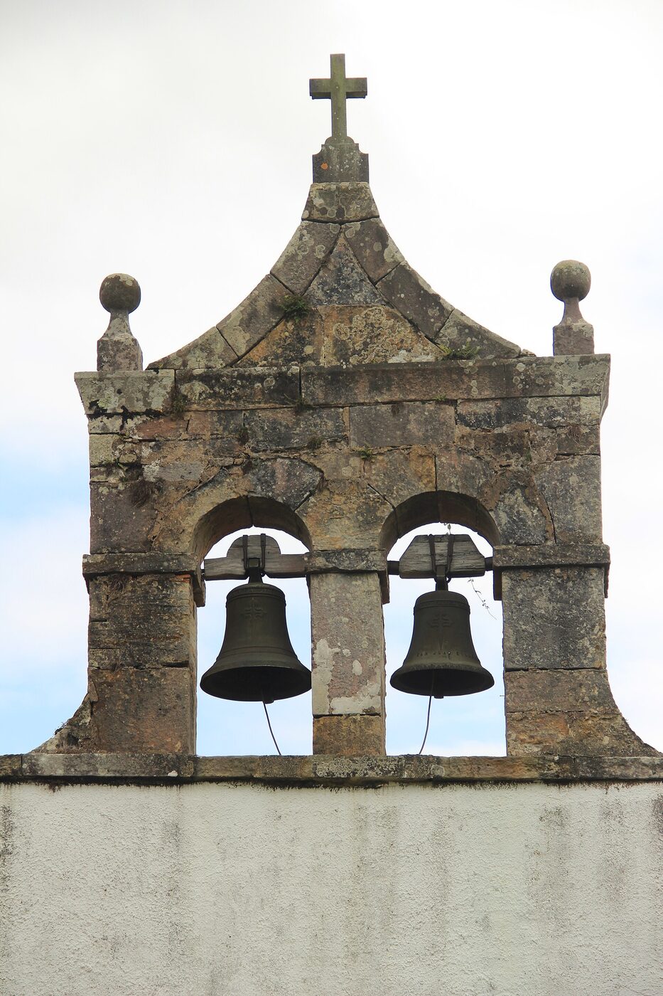 Iglesia de San Juan Evangelista de Camoca en Villaviciosa