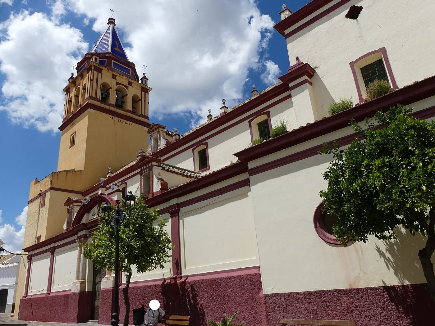 Iglesia de Nuestra Señora de la Consolación en El Coronil