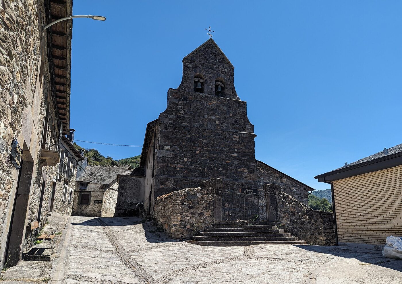 Iglesia de la Asunción de Nuestra Señora en Villablino