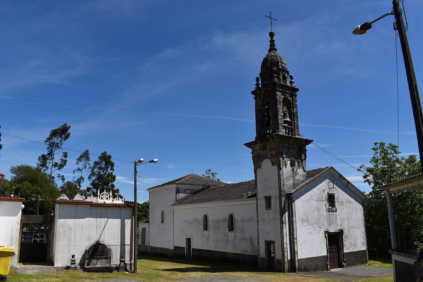 Igrexa de San Xiao de Lamas en San Sadurniño