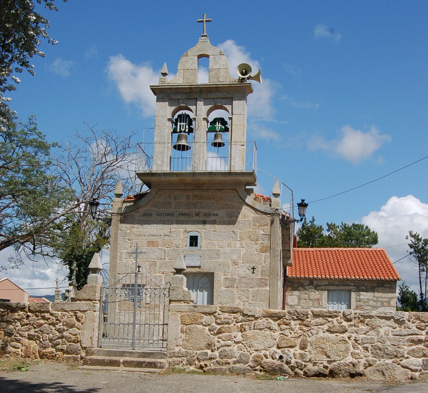 Igrexa de San Martiño de Currás en Tomiño