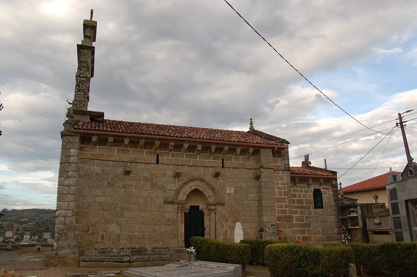 Igrexa de Santa María de Feá en Toén