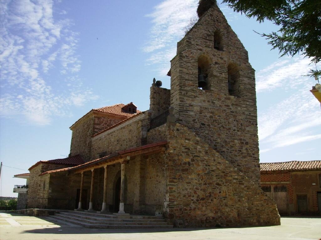 Iglesia Parroquial de Arrabalde en Arrabalde