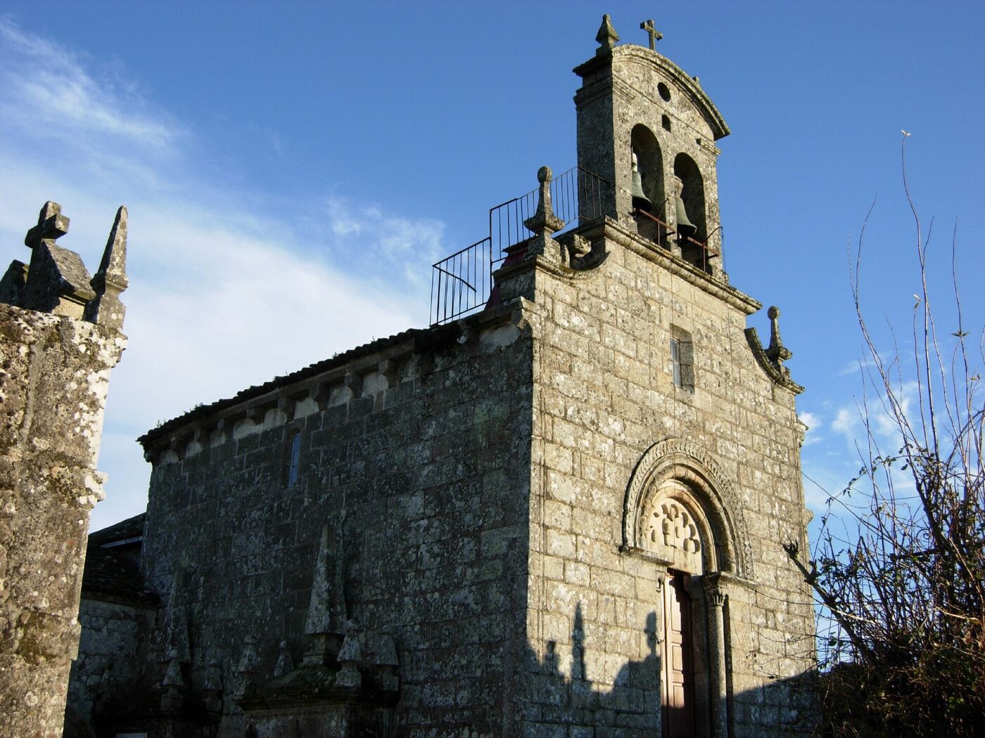 Igrexa de San Martiño de Cornoces en Amoeiro