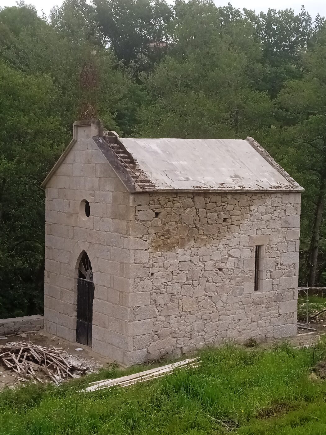 Capela de San Roque en Ponte Caldelas