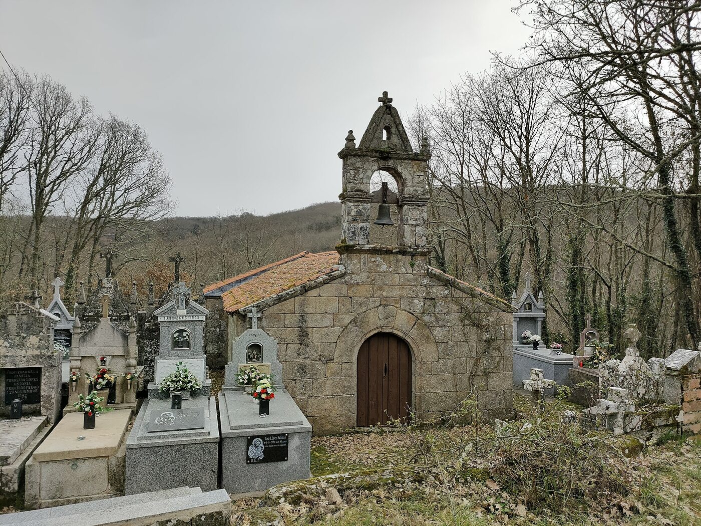 Igrexa de San Miguel de Cima de Ribeira en Xinzo de Limia