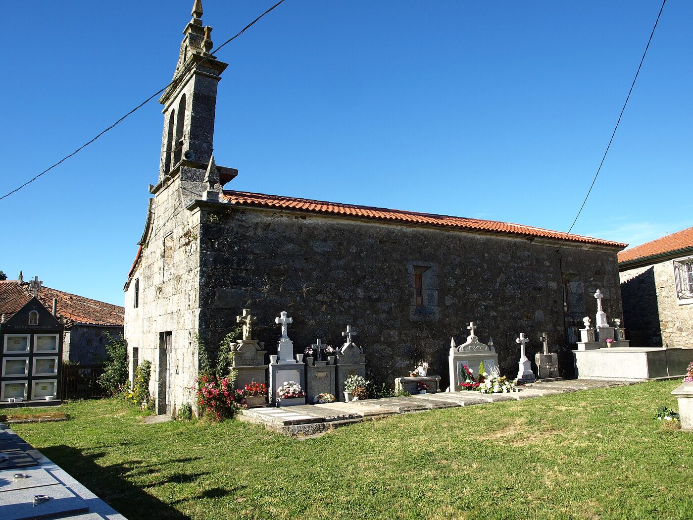 Igrexa de Santiago de Fradé en Taboada