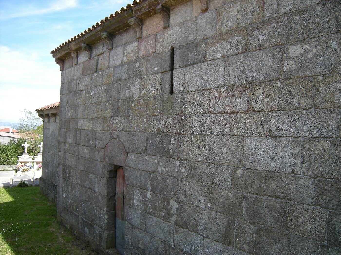 Igrexa de San Xoán de Bouzoa en Taboada