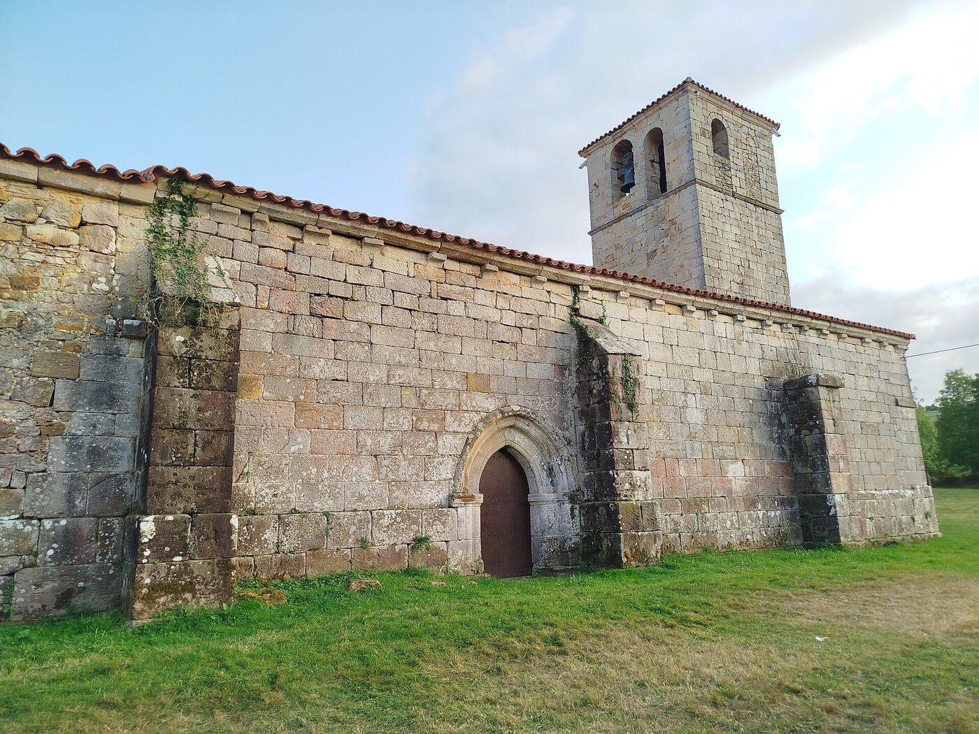 Iglesia de San Sebastián y San Pantaleón en Liérganes