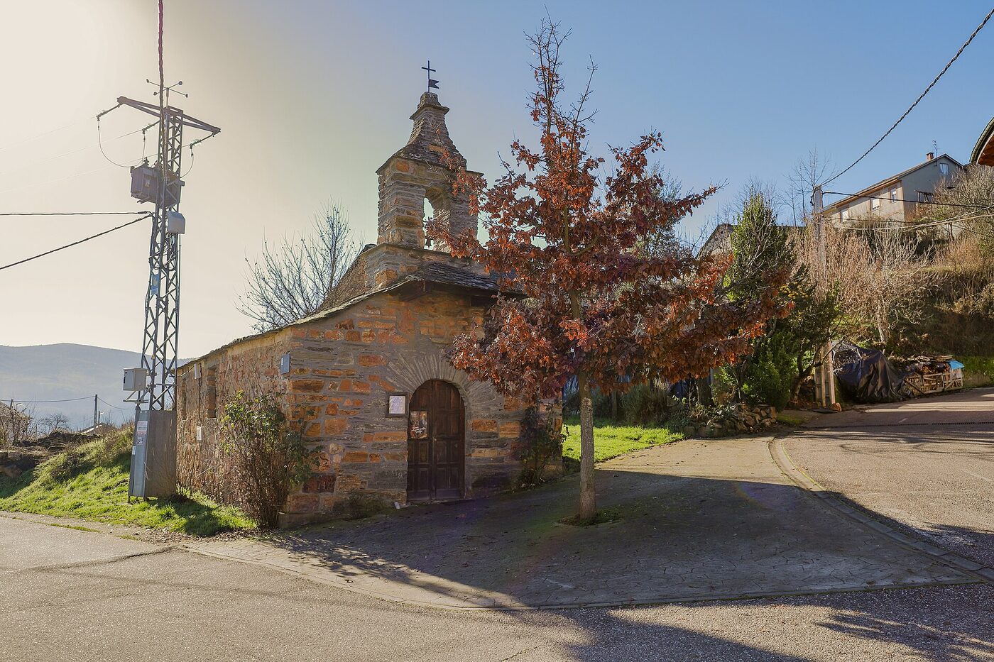 Ermita de San Roque en Vega de Espinareda