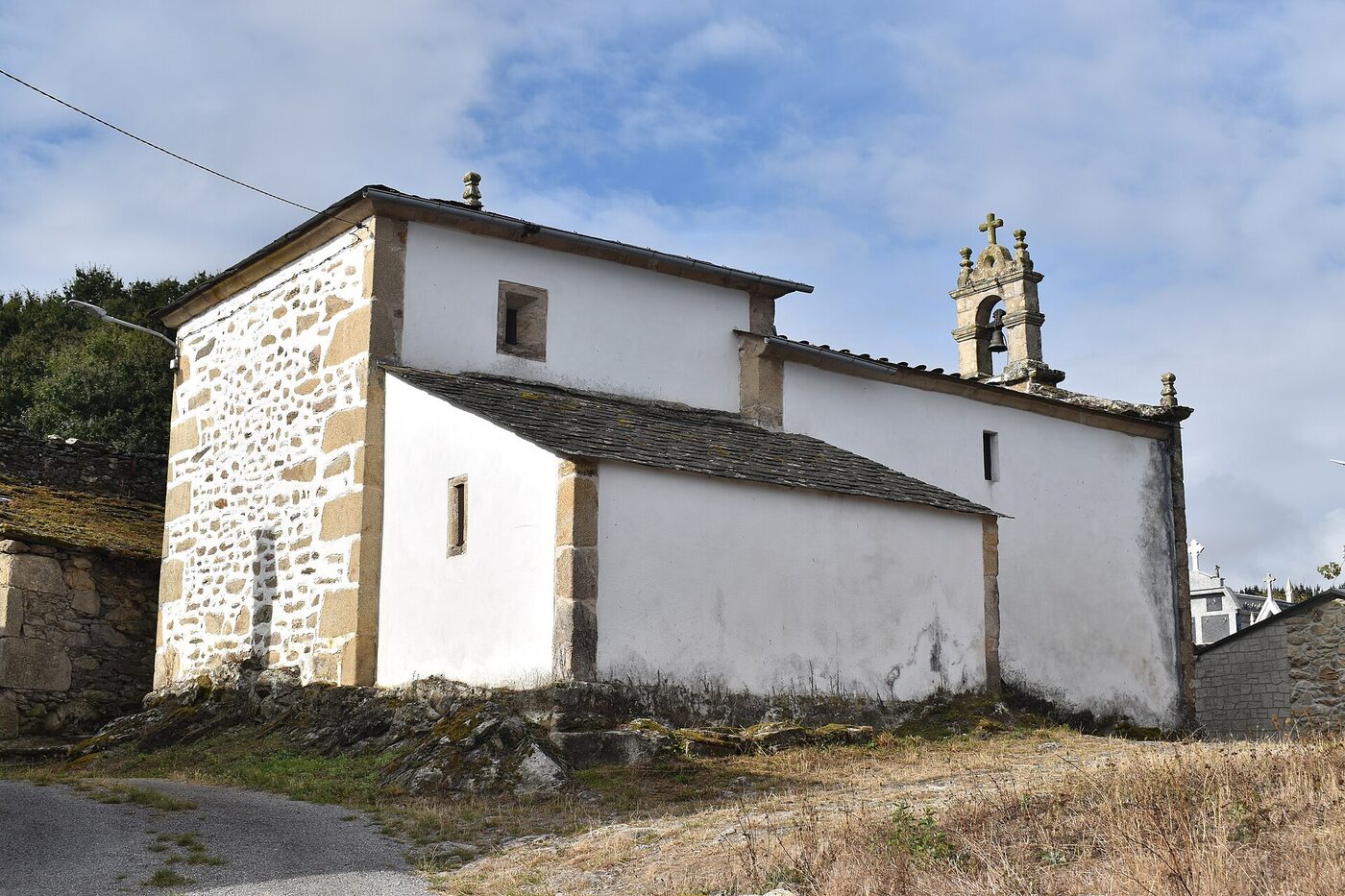 Igrexa de San Xulián de Frades en Sarria
