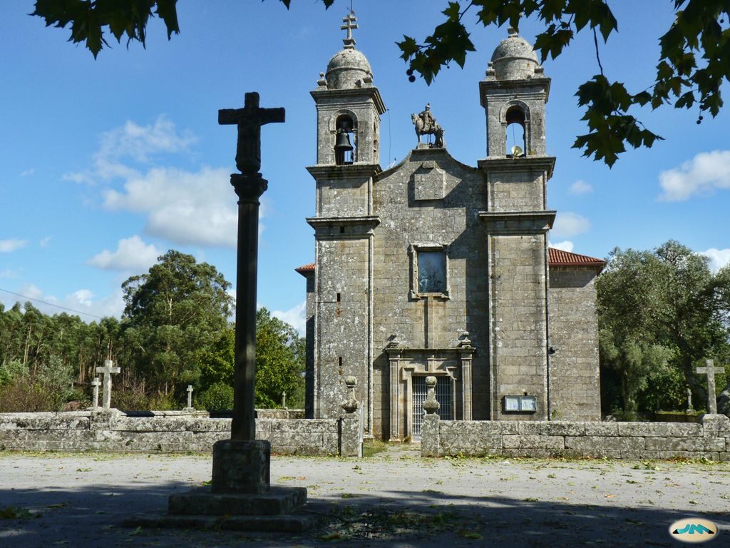 Igrexa de San Martiño de Salcedo en Pontevedra